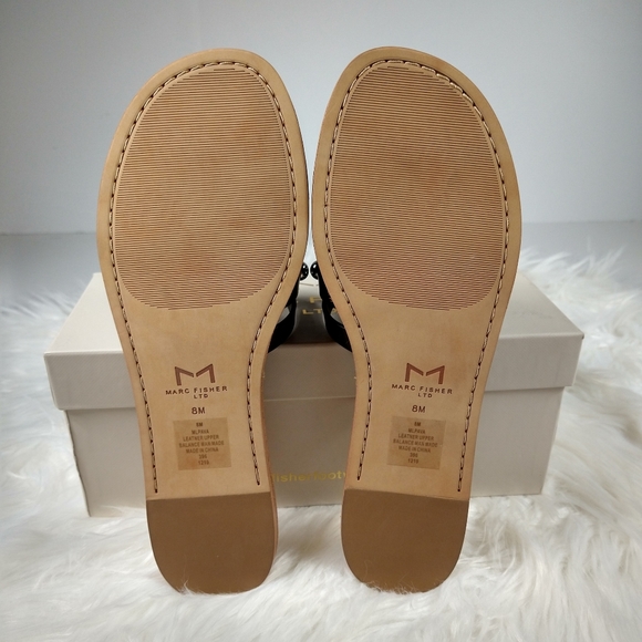New in Box Marc Fisher Pava Studded Flat Sandal - Picture 6 of 8